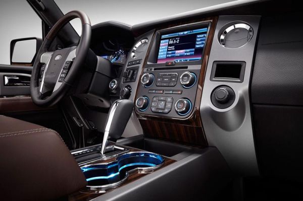 2016 Ford Excursion Interior