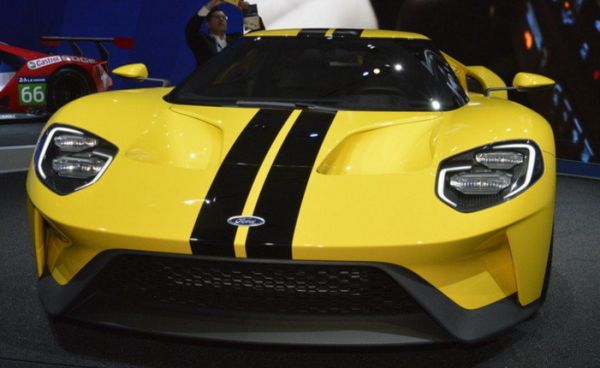 Ford GT Front