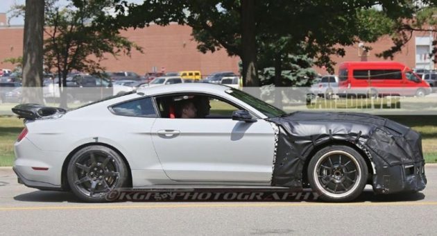 Ford Mustang Shelby GT500 2018 630x340