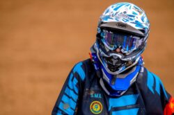 Motocross Goggles vs. Full Face Helmet 250x166