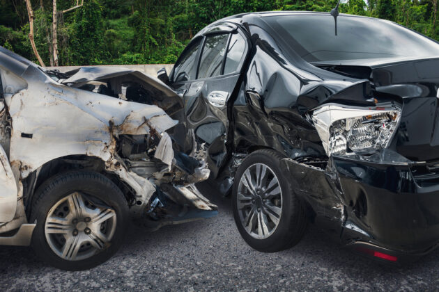 damage in a traffic accident 630x420